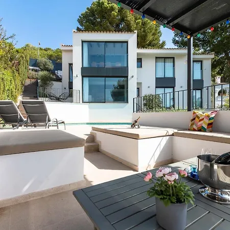 Villa 3009 - Luxurious New In Quiet Area In